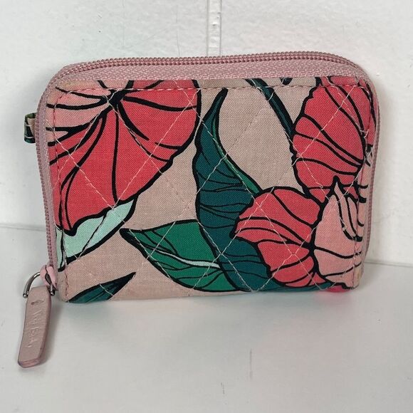 Vera Bradley Pink Quilted Vintage Floral Zip-Around ID Case Wallet - Picture 1 of 13